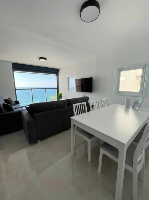 Onthesea Bat Yam Apartamento Exterior foto