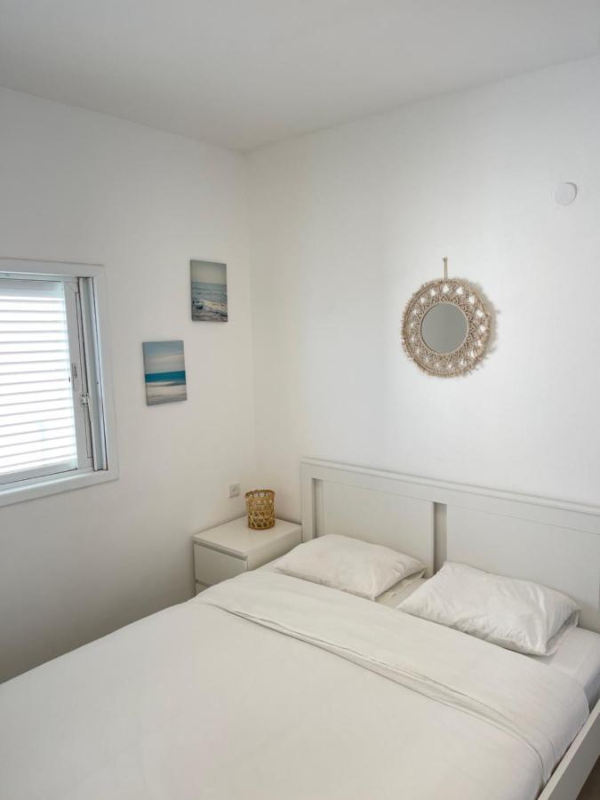 Onthesea Bat Yam Apartamento Exterior foto